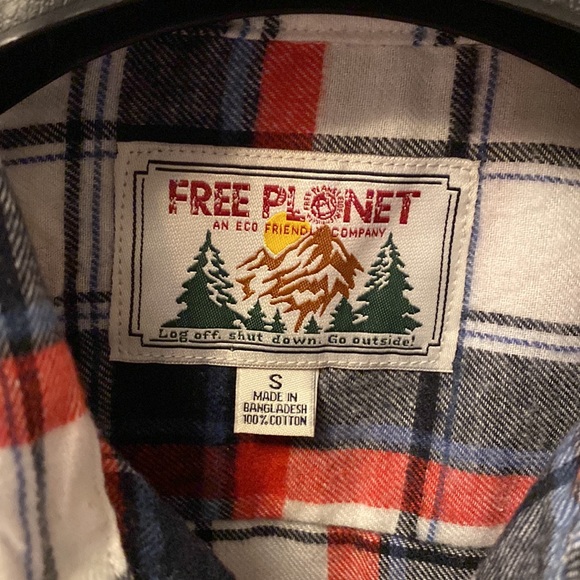 🎉HP🎉 Free Planet red/white/black plaid shirt - Picture 4 of 5